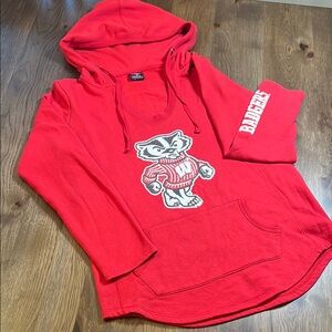 Campus Heritage Juniors Red Sequin Wisconsin Badgers Hoodie Medium